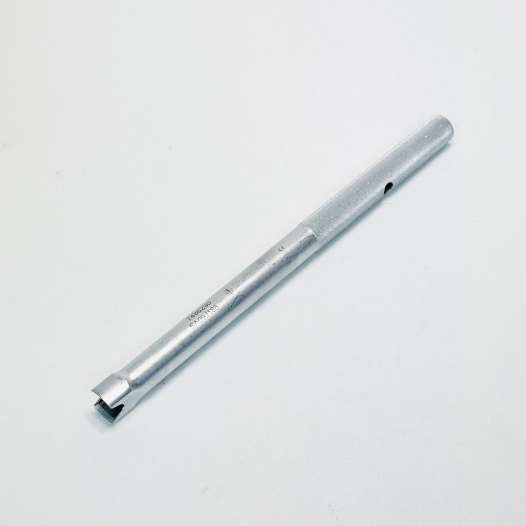 Medtronic 7486290 Tube Derotators (6.35mm) Instrument