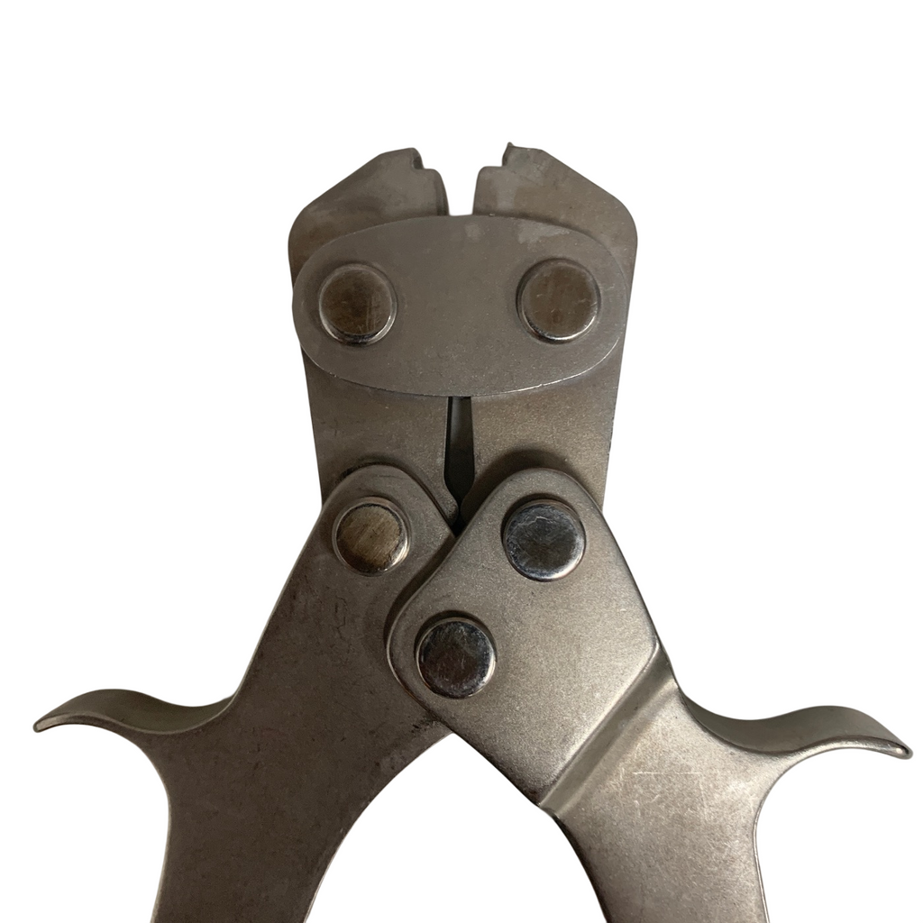 Stryker Howmedica 6704-9-100 Dall-Miles Crimp Tool.