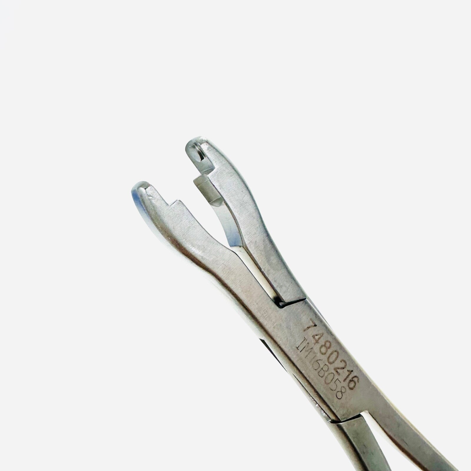 Medtronic 7480216 Straight Implant Holder Forceps – 5.5mm Instrument