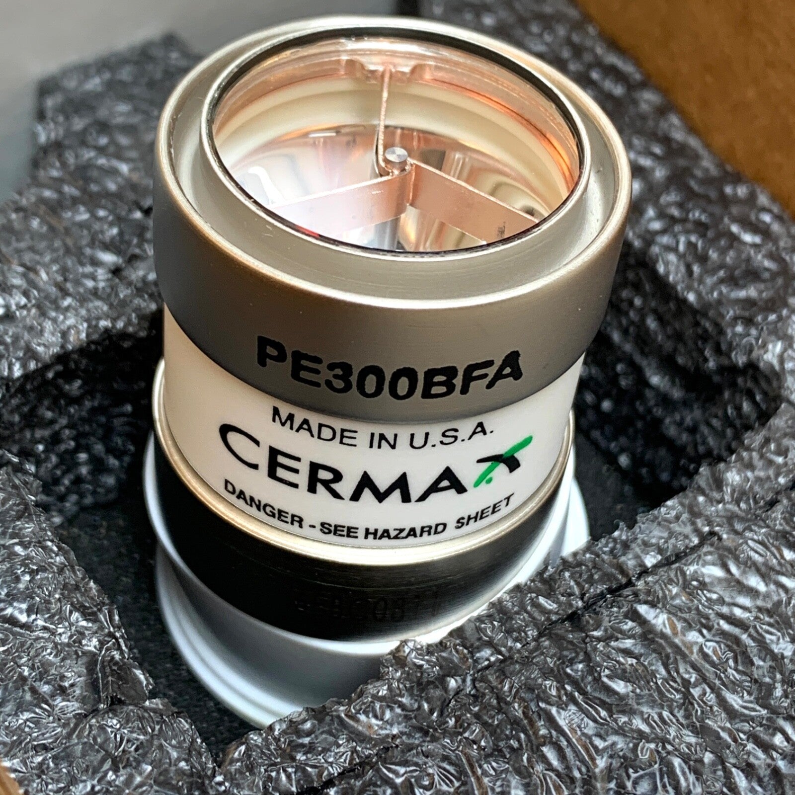 Cadmet REF 57030, Model PE300BFA, Cermax 300 Watt Xenon Lamp