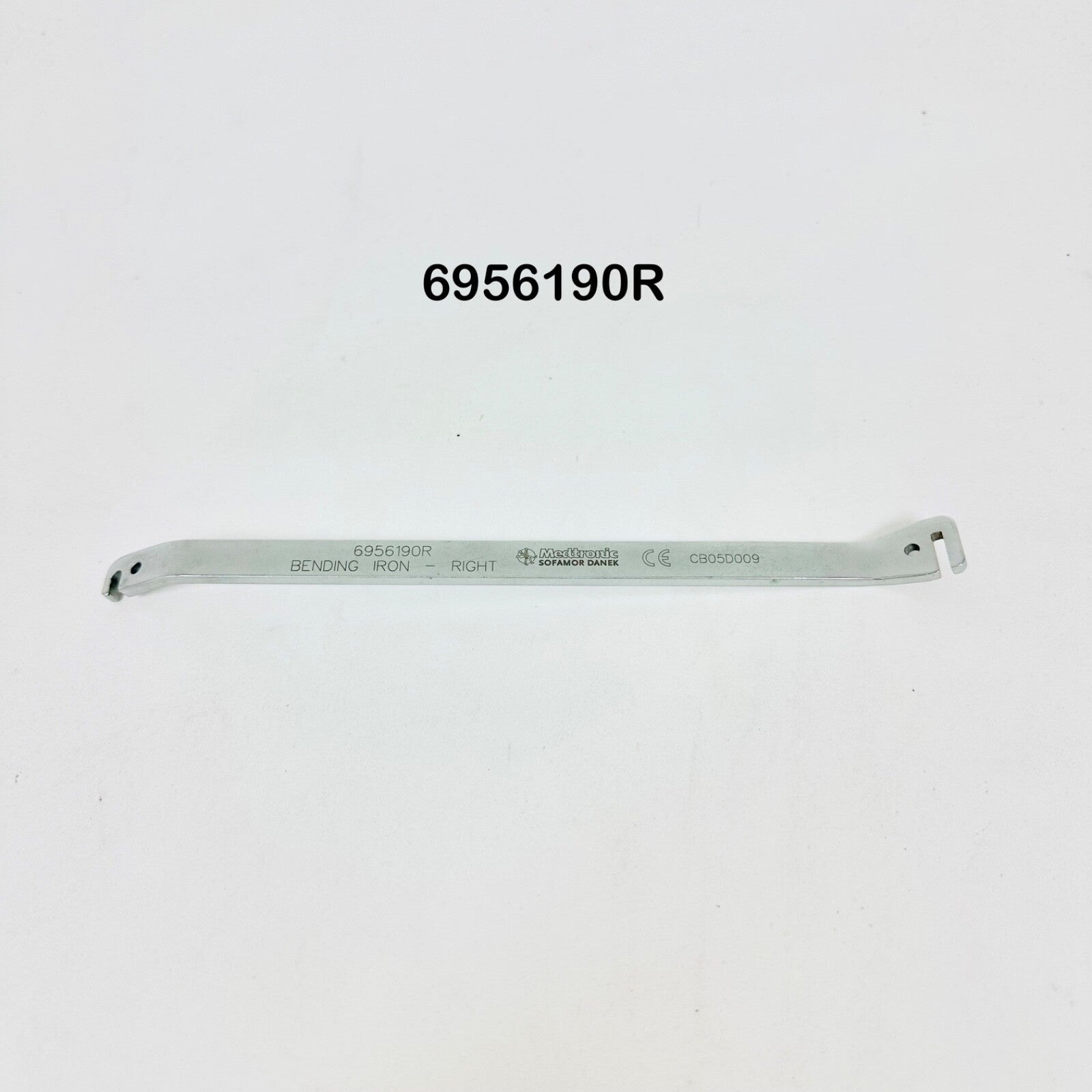 Medtronic 6956190R Bending Iron Right Instrument