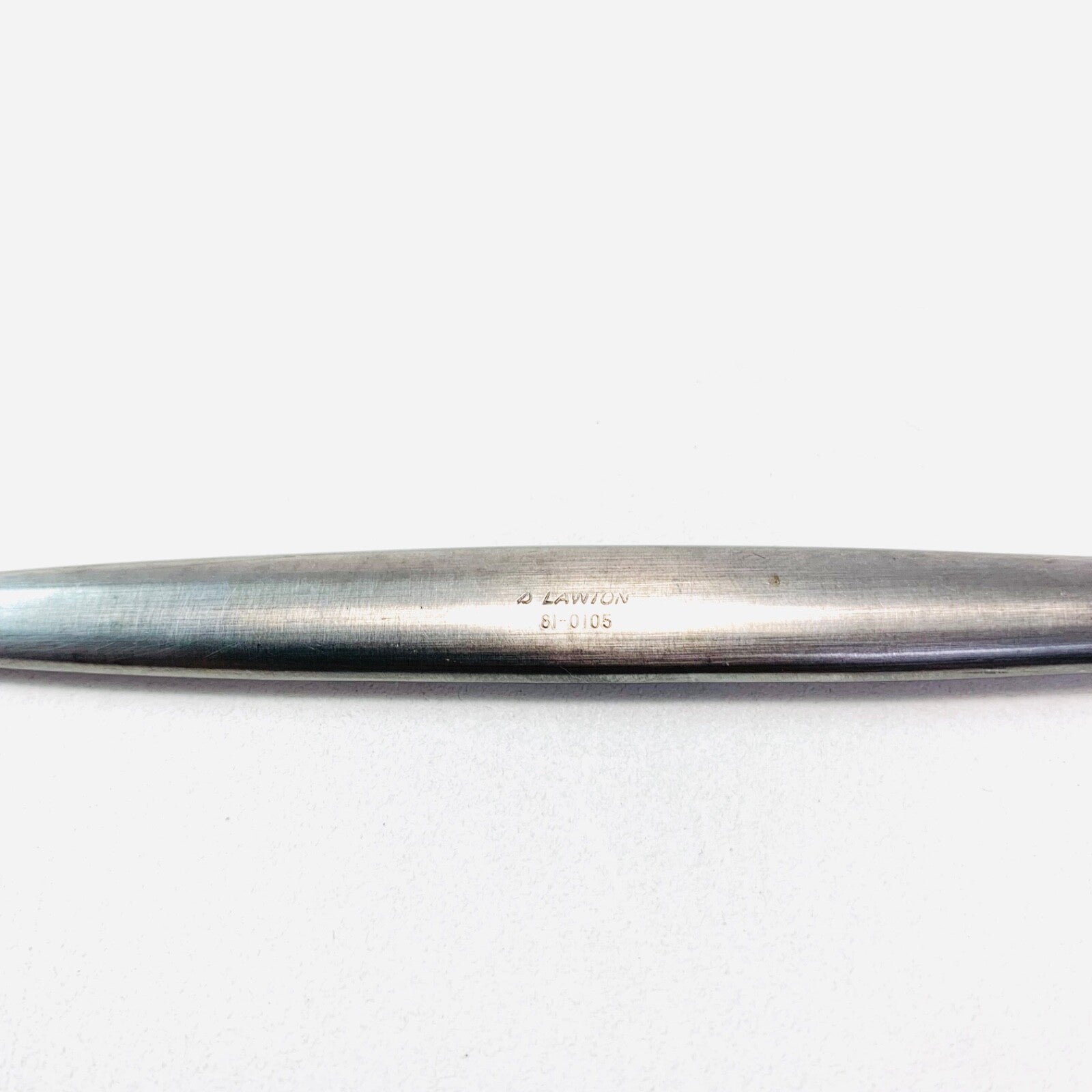 Lawton REF 81-0105, SURGICAL INSTRUMENT