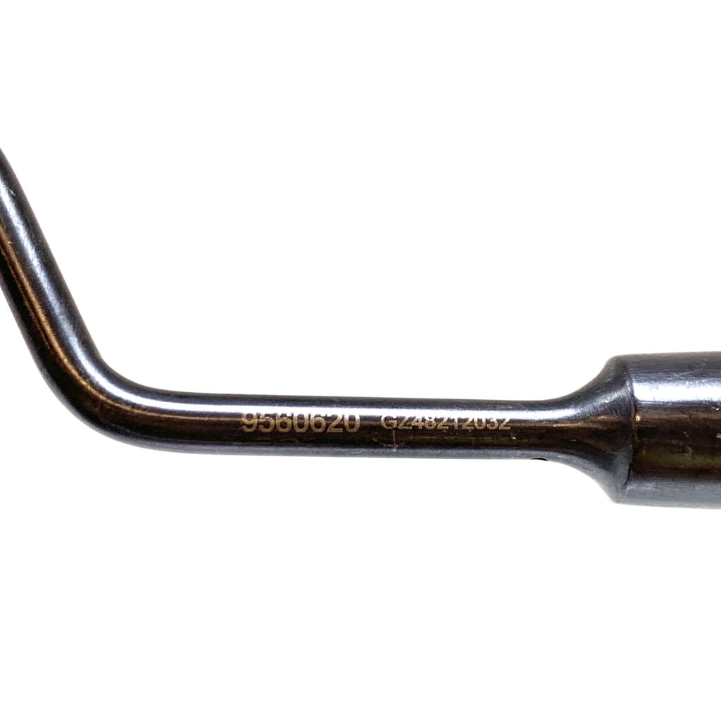Medtronic REF 9560620, Bayoneted Forward Straight CUP, 5.2mm Curette Metrx