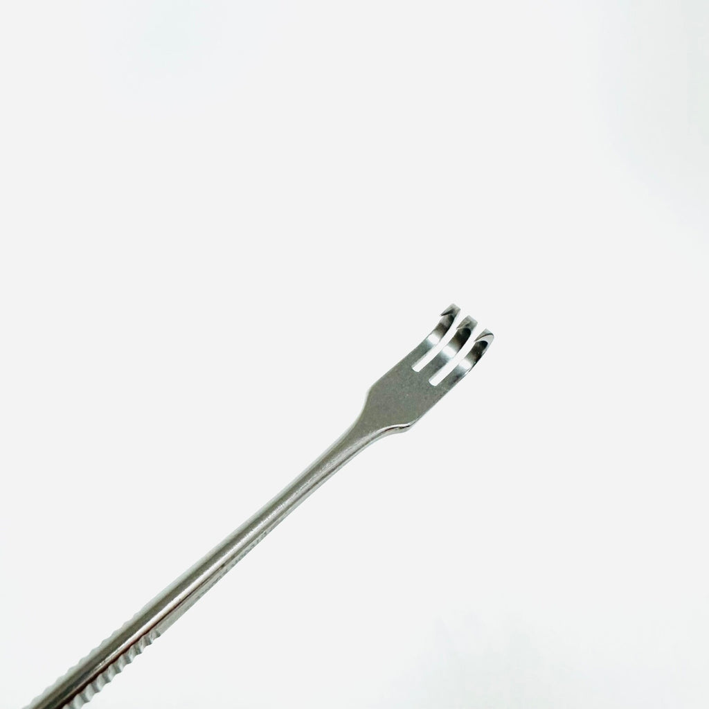 Aesculap BT008R Senn Retractor  6-1/2 Inch Instrument