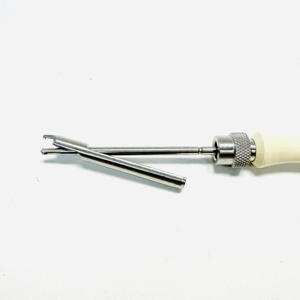 Medtronic 8796033 Central Slot Screw Removal Tool Instrument