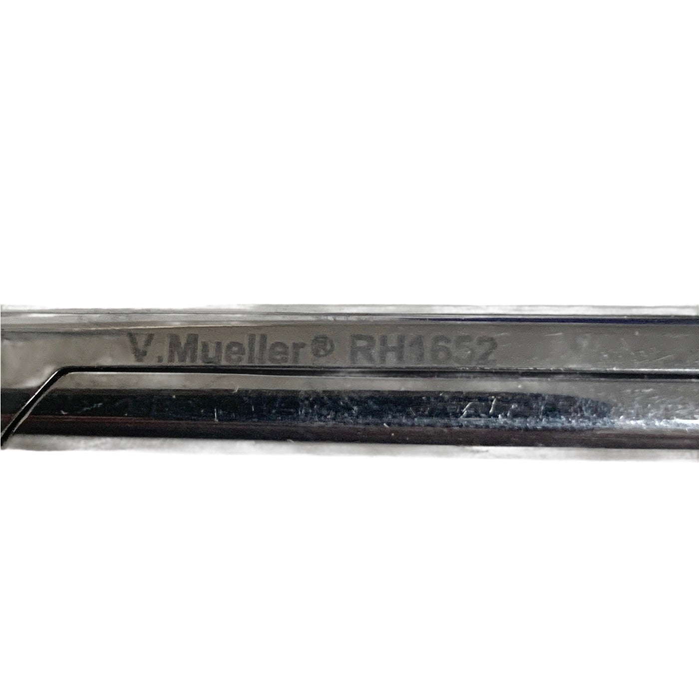 V.Mueller® RH1652 Metzenbaum-Lipsett Scissors, Curved, 5-1/2"
