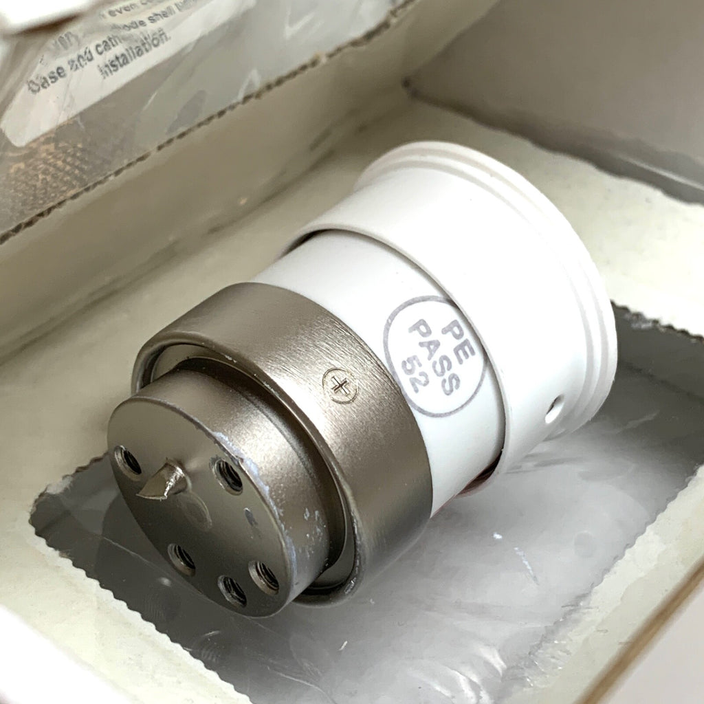Cadmet REF 57010, Model PE300BF, 300 Watt Xenon Lamp