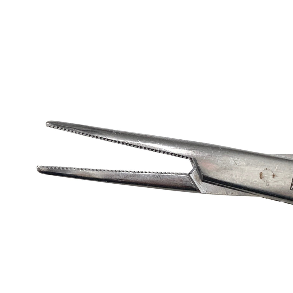 Aesculap BH233R Julian Thoracic Artery Forceps Curved CVD Jaw 9-3/8" Surgical