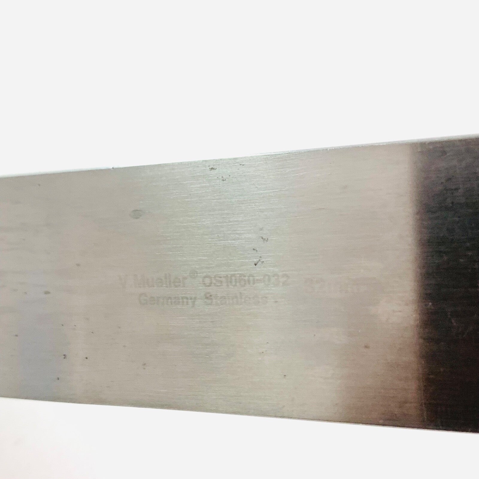 V Mueller REF OS1060032, Lambotte 32 mm Width Straight Blade