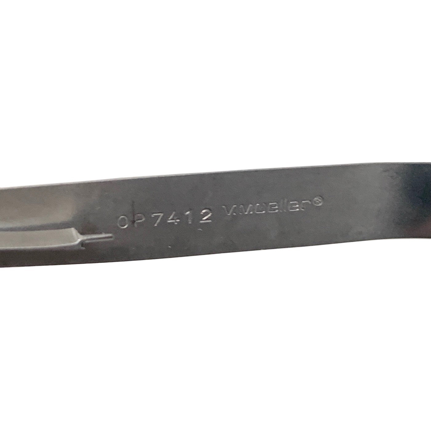 V. Mueller REF OP7412, Castroviejo Straight Smooth Jaw Needle Holder 5.5