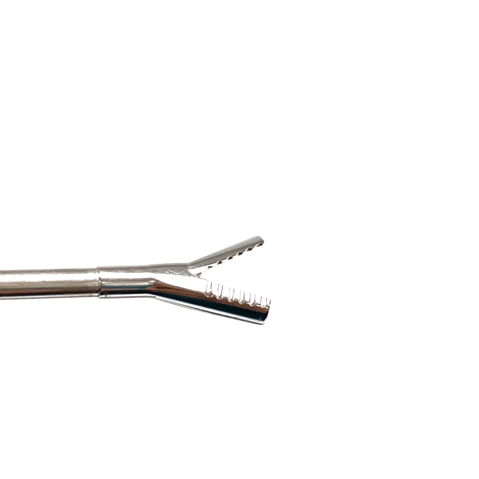 Symmetry Surgical REF 1010209, Access Scissor, 20°, Serrated, Right, Rotary Loop