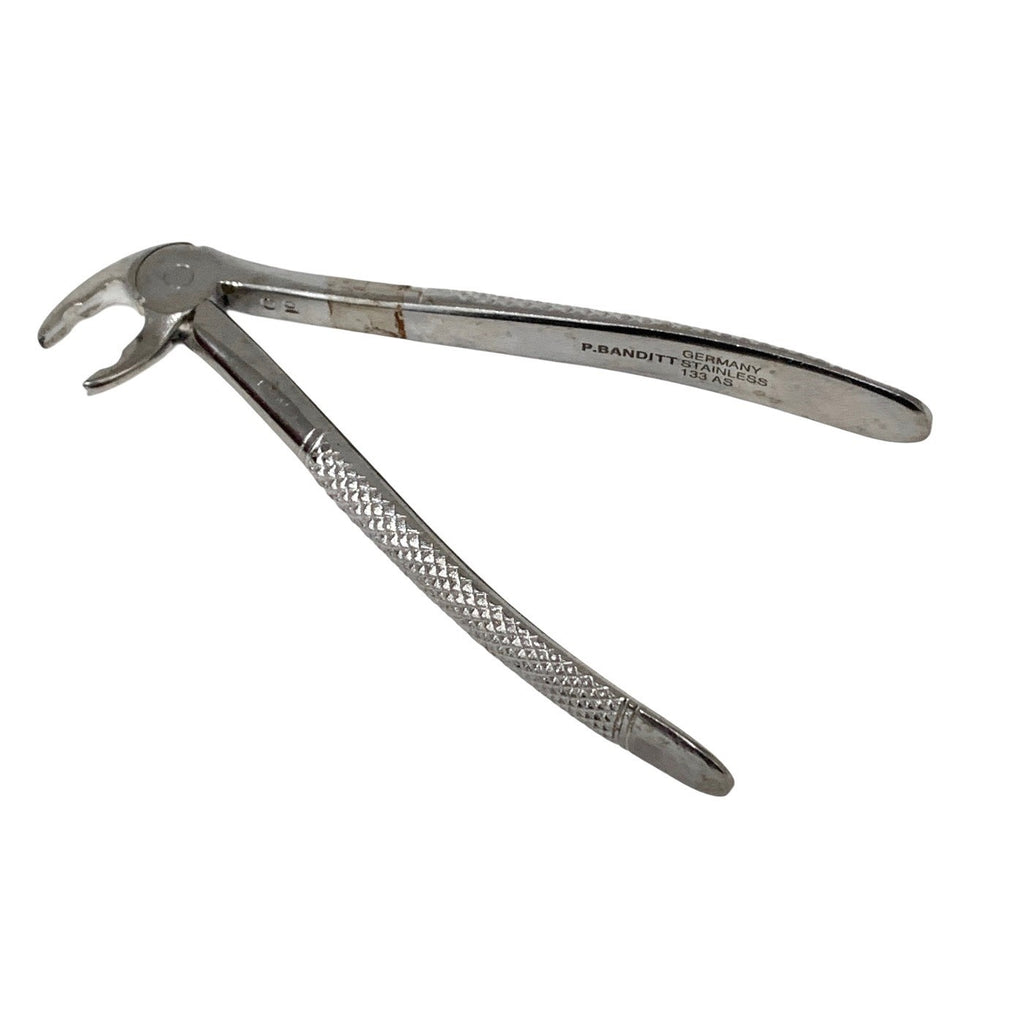 P. BANDITT REF 133AS, Surgical Extracting Forcep