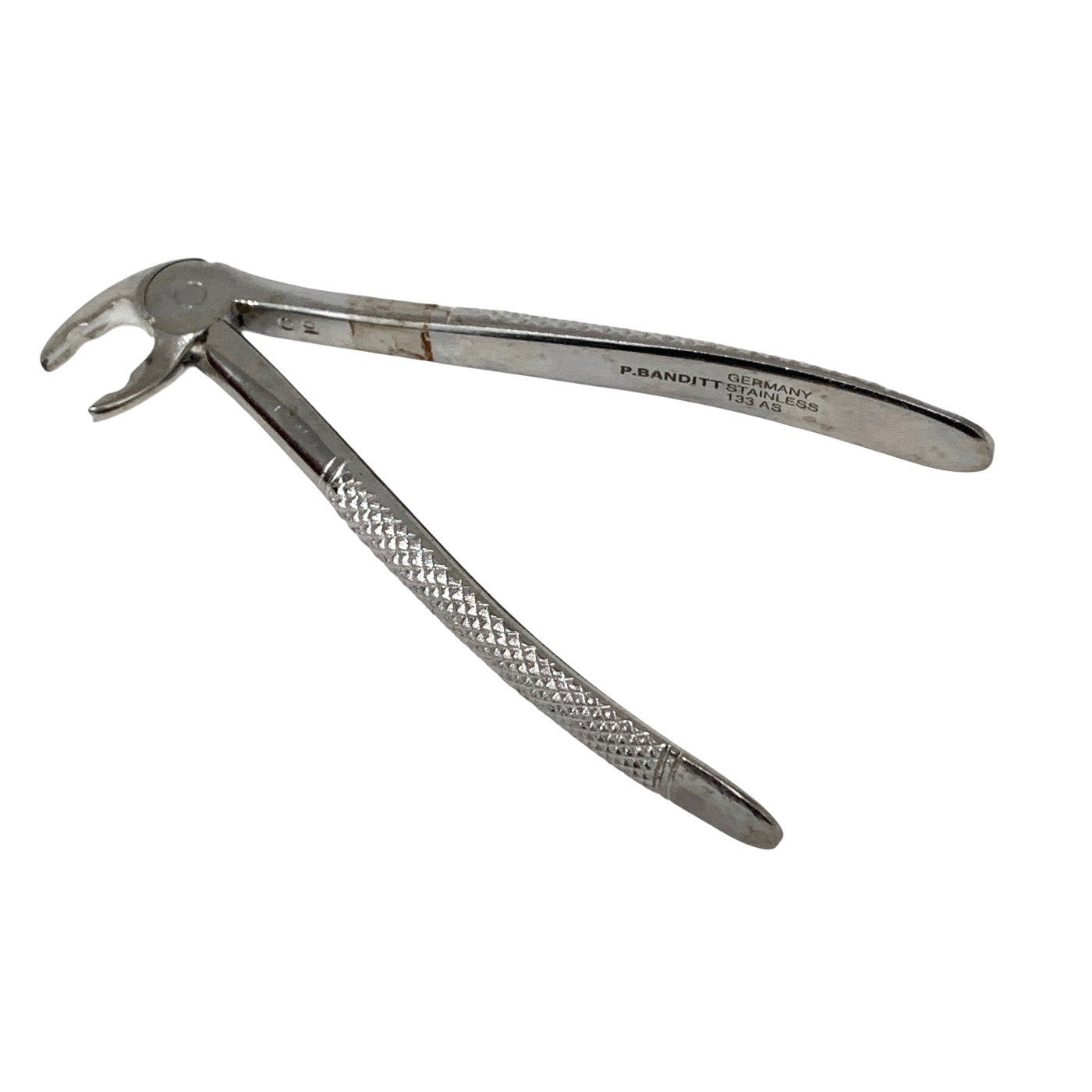 P. BANDITT REF 133AS, Surgical Extracting Forcep