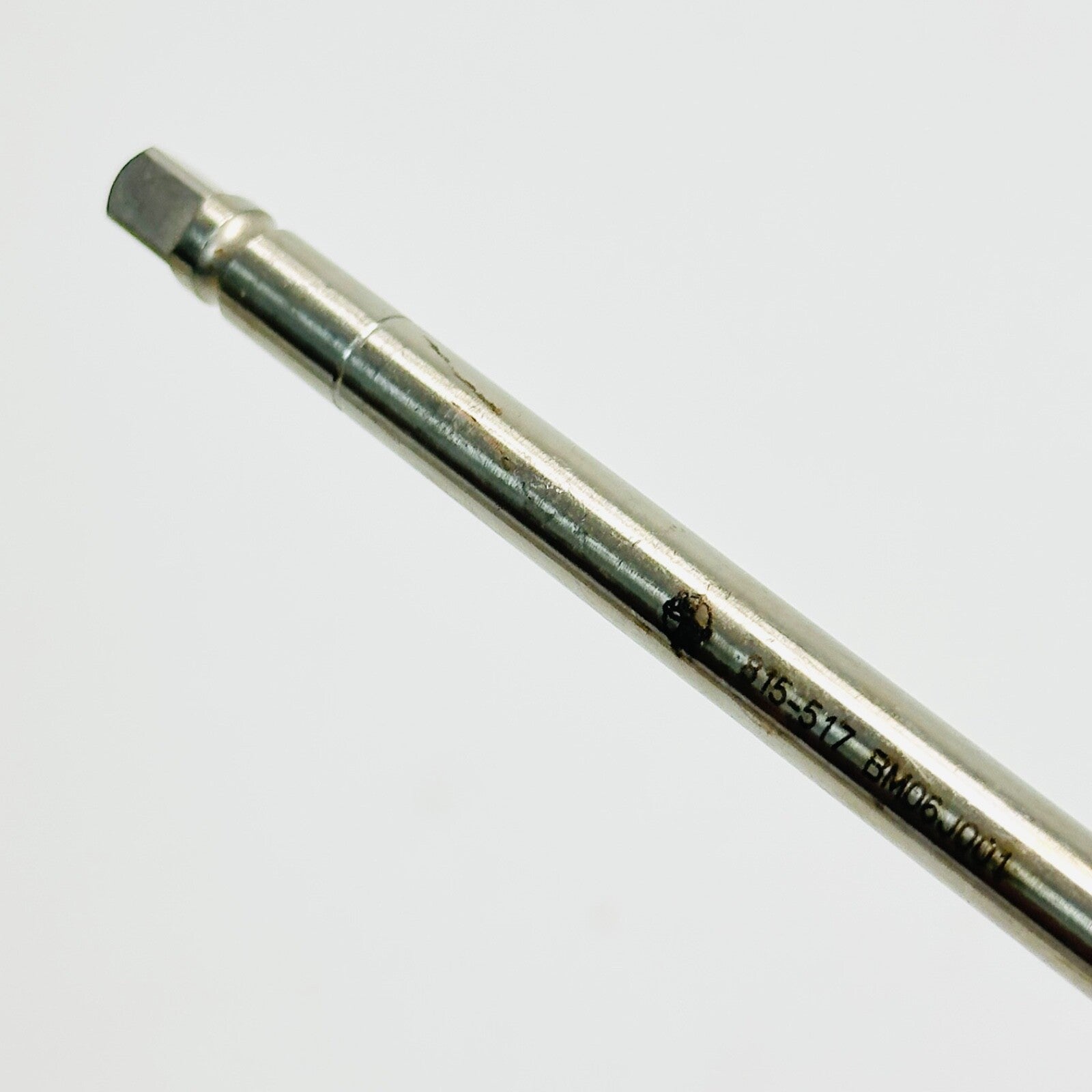 Medtronic 815-517 TORX 20 Shaft FOR 8"