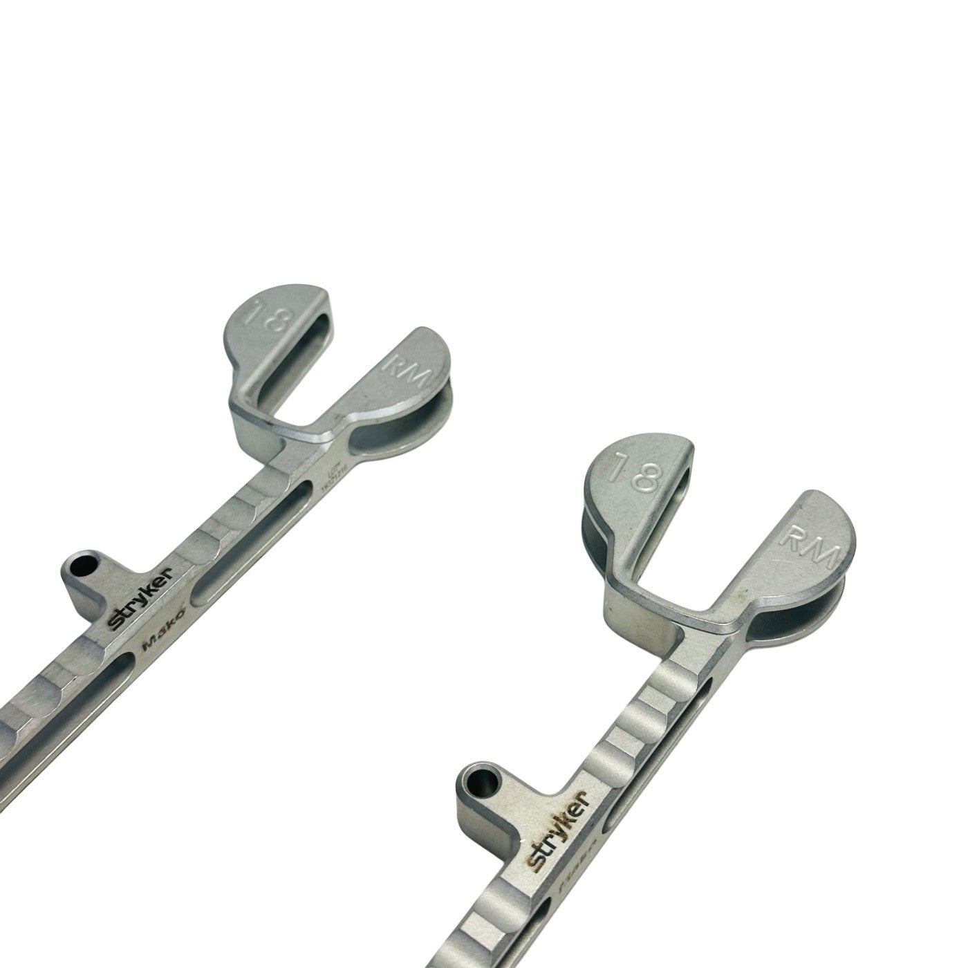 Stryker 164001-18 MAKO Spacer Block 16/18mm Robotic Instrument (lot of 2)