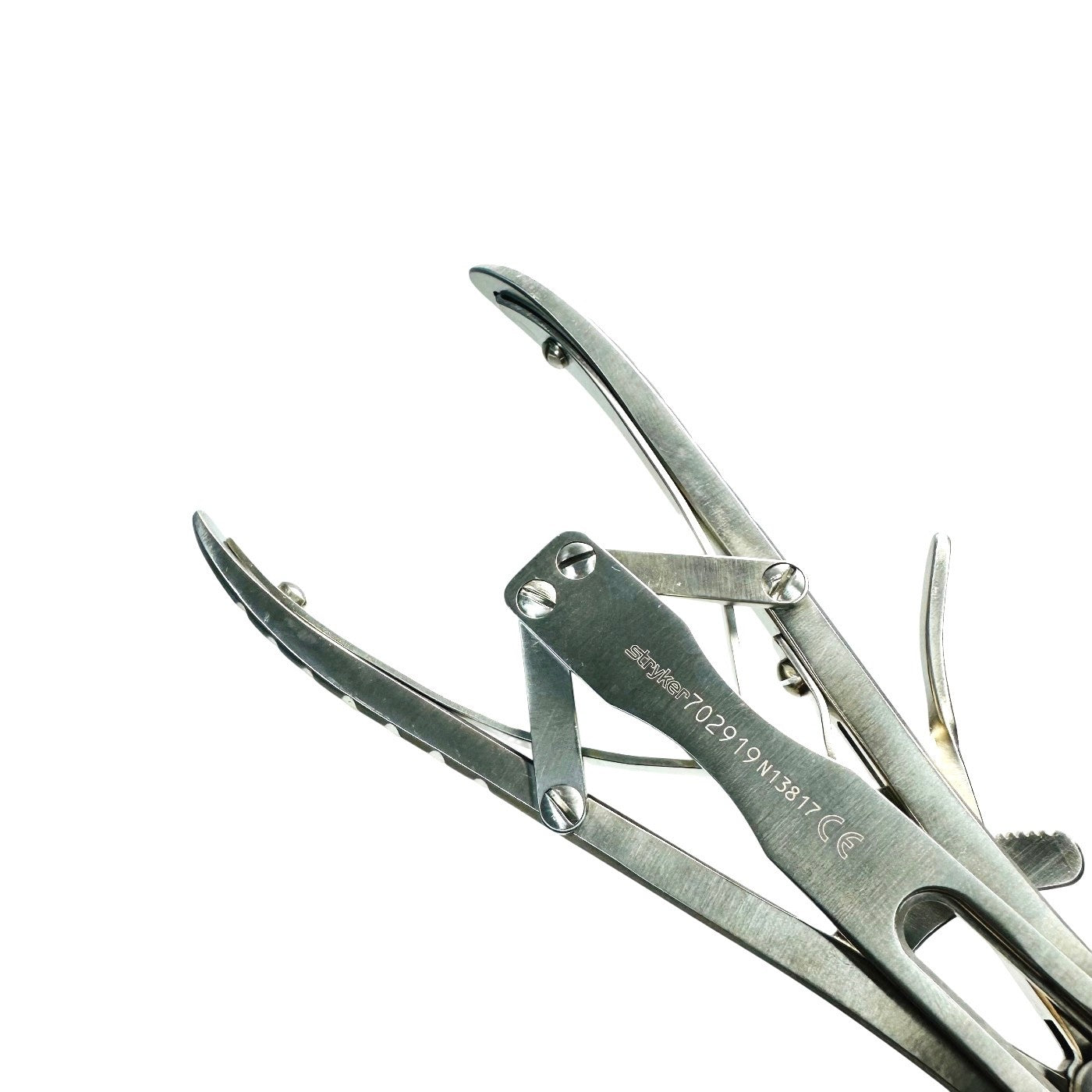 Stryker 702919 Tri-Blade Ratcheting Soft Tissue Retractor / Spreader 8″