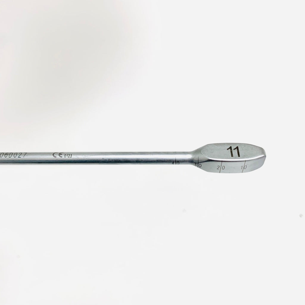 Medtronic REF 9198311, 11MM DISTRACTOR