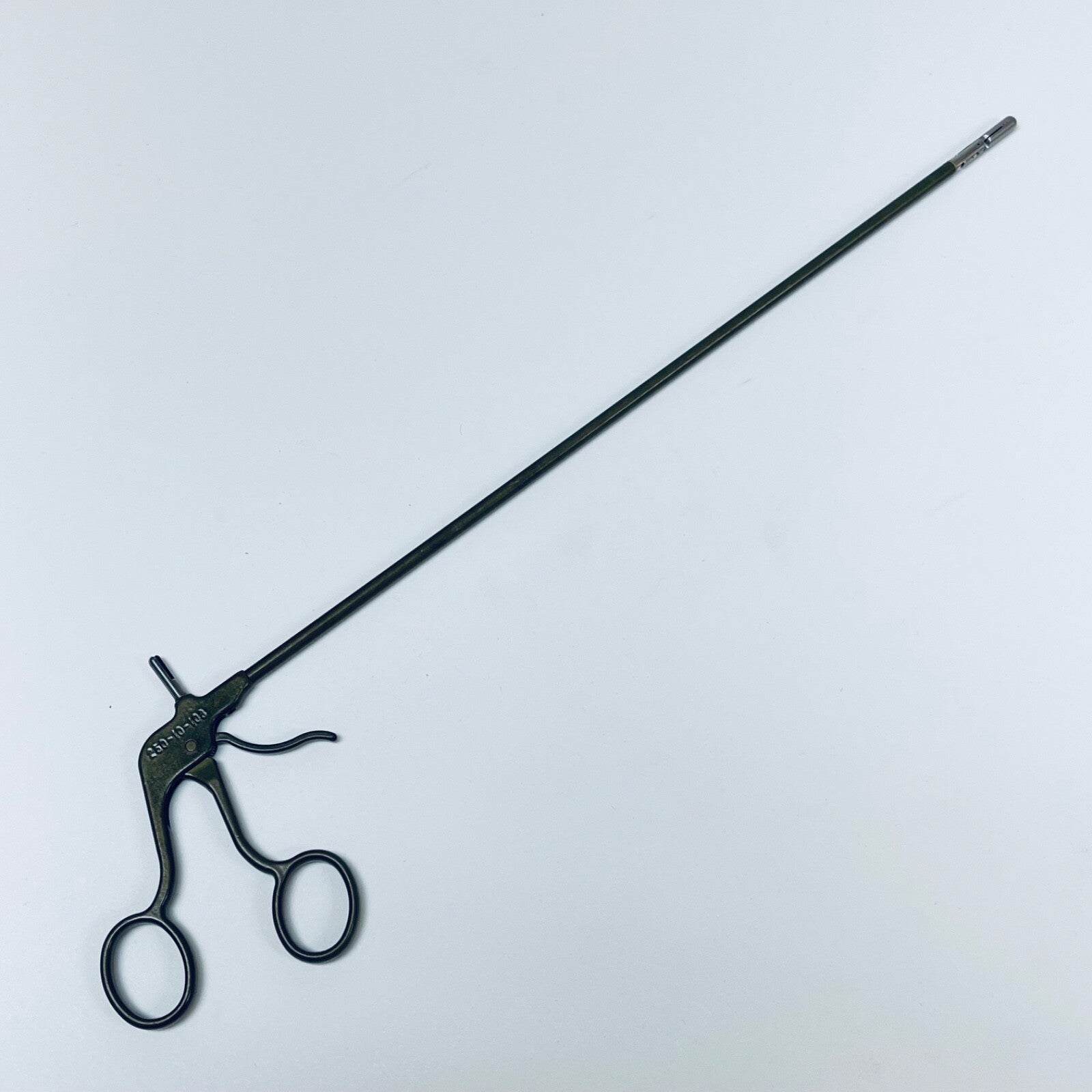 STRYKER REF 250-10-108 Monopolar Insulated Dissecting Grasper