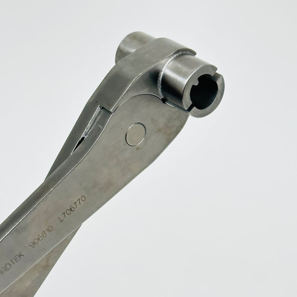 Arthrotek / W. Lorenz 28-1015 / 906810 10mm BTB Crimping Pliers Instrument