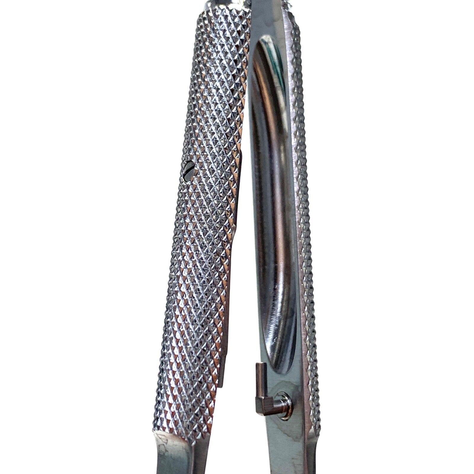 Aesculap REF FD243R, Micro Needle Holder, Curved w/ Ratchet