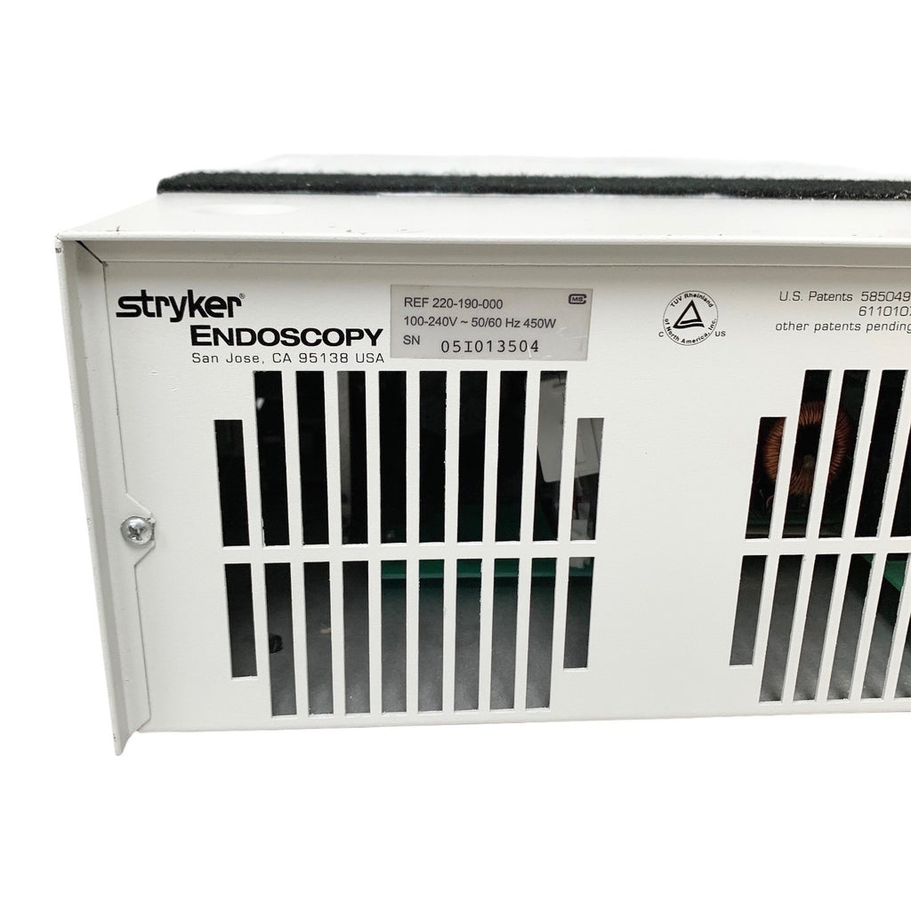 STRYKER REF C7000, LIGHT SOURCE, NO BULB