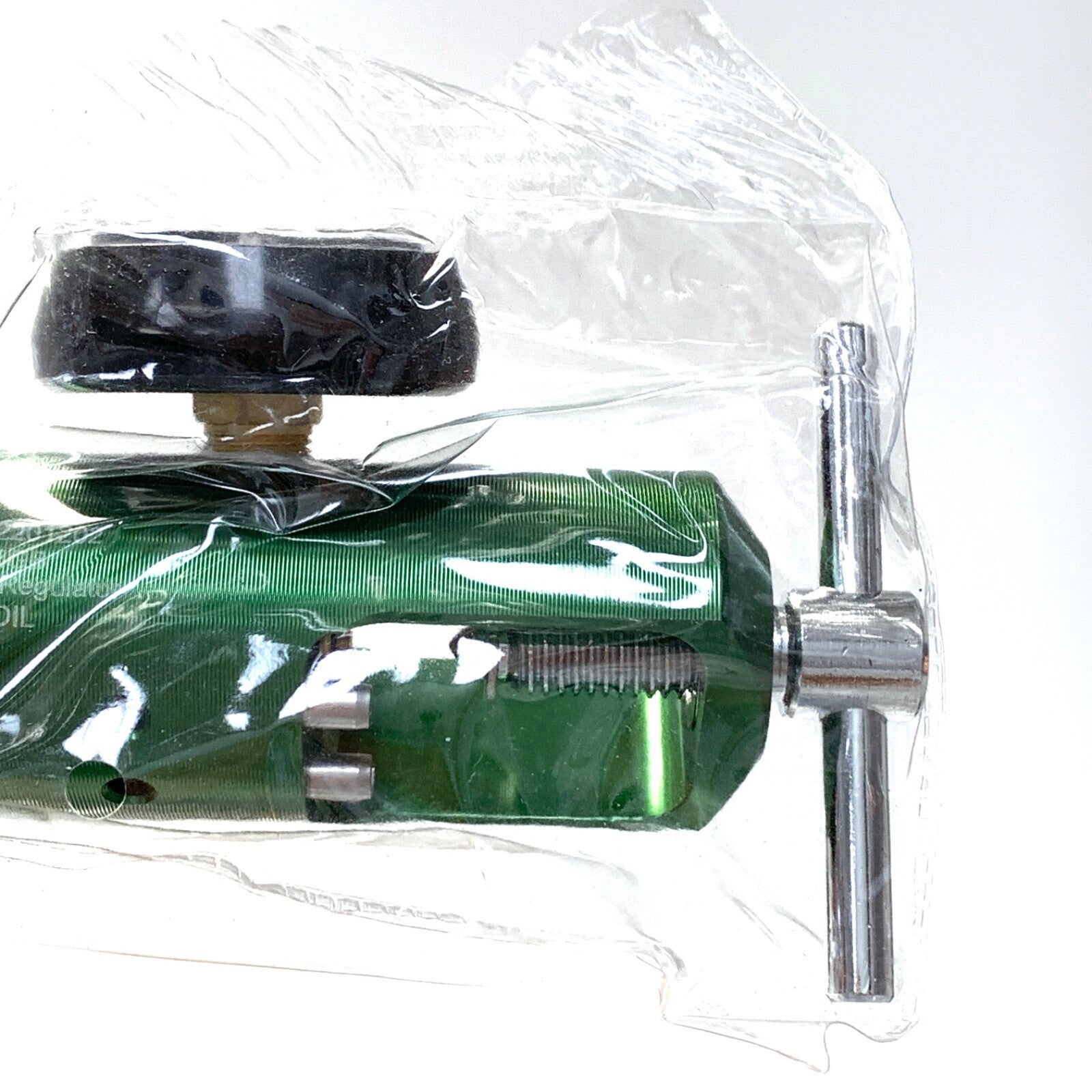 Mada Inc REF M1935-15GB, Oxygen Regulator