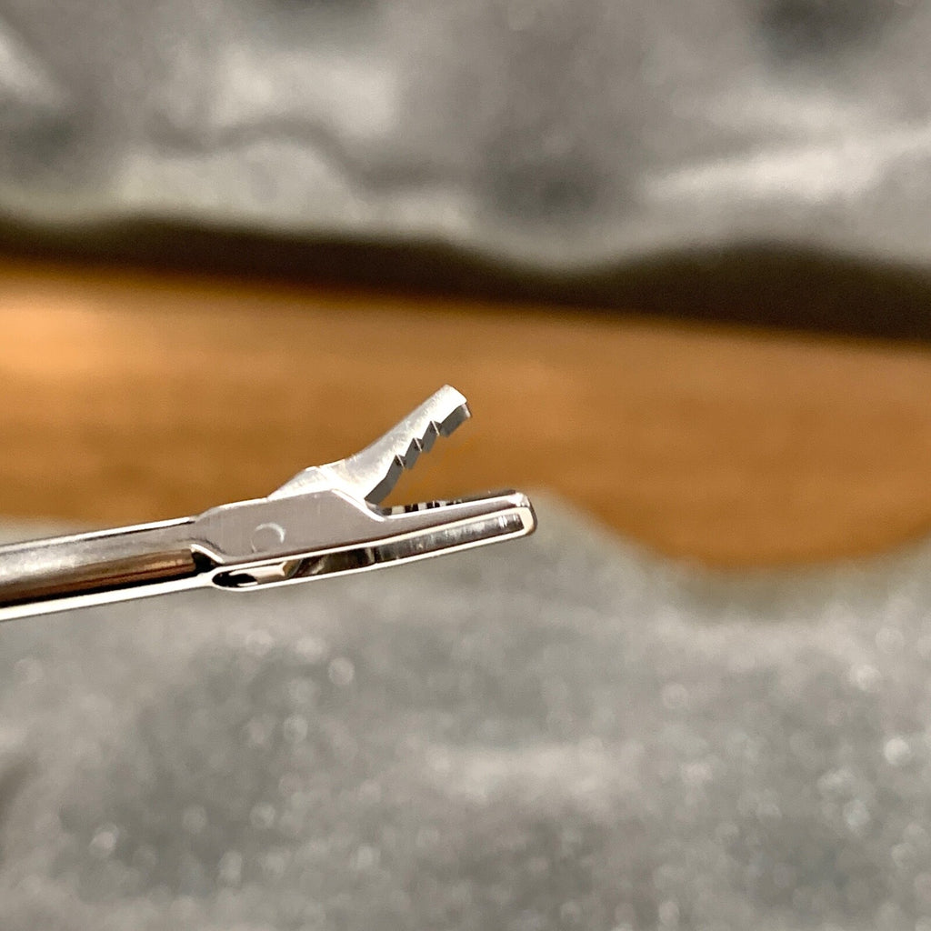 Symmetry Surgical REF 1010111, Access Punch, 1.7mm Straight, Blunt Nose