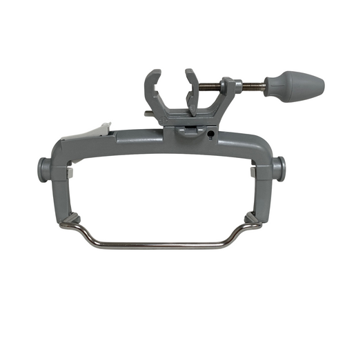 B. BRAUN REF 8713130, PUMP MOUNT CLAMP
