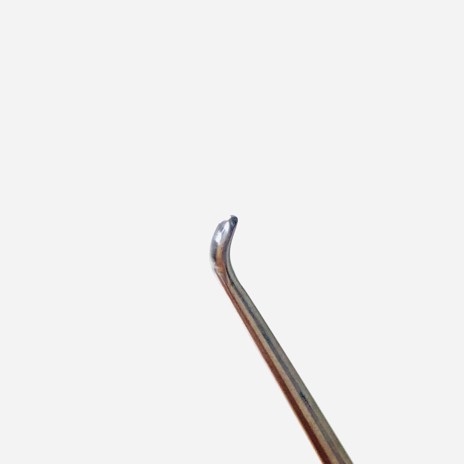 Symmetry REF 47-5016, 3B Microsect Spinal Curette, Backward Angle, Size 3