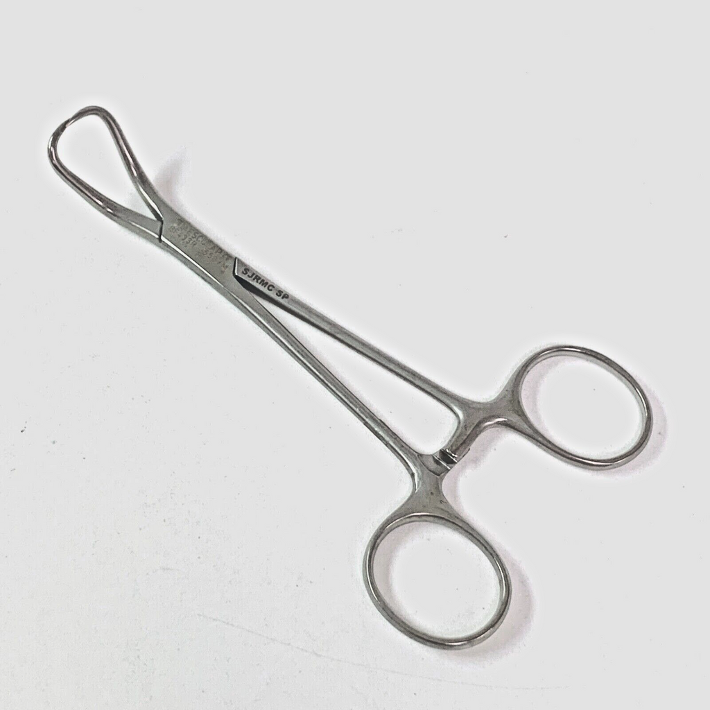 Aesculap REF BF433R, Backhaus Towel Clamp 5.25"