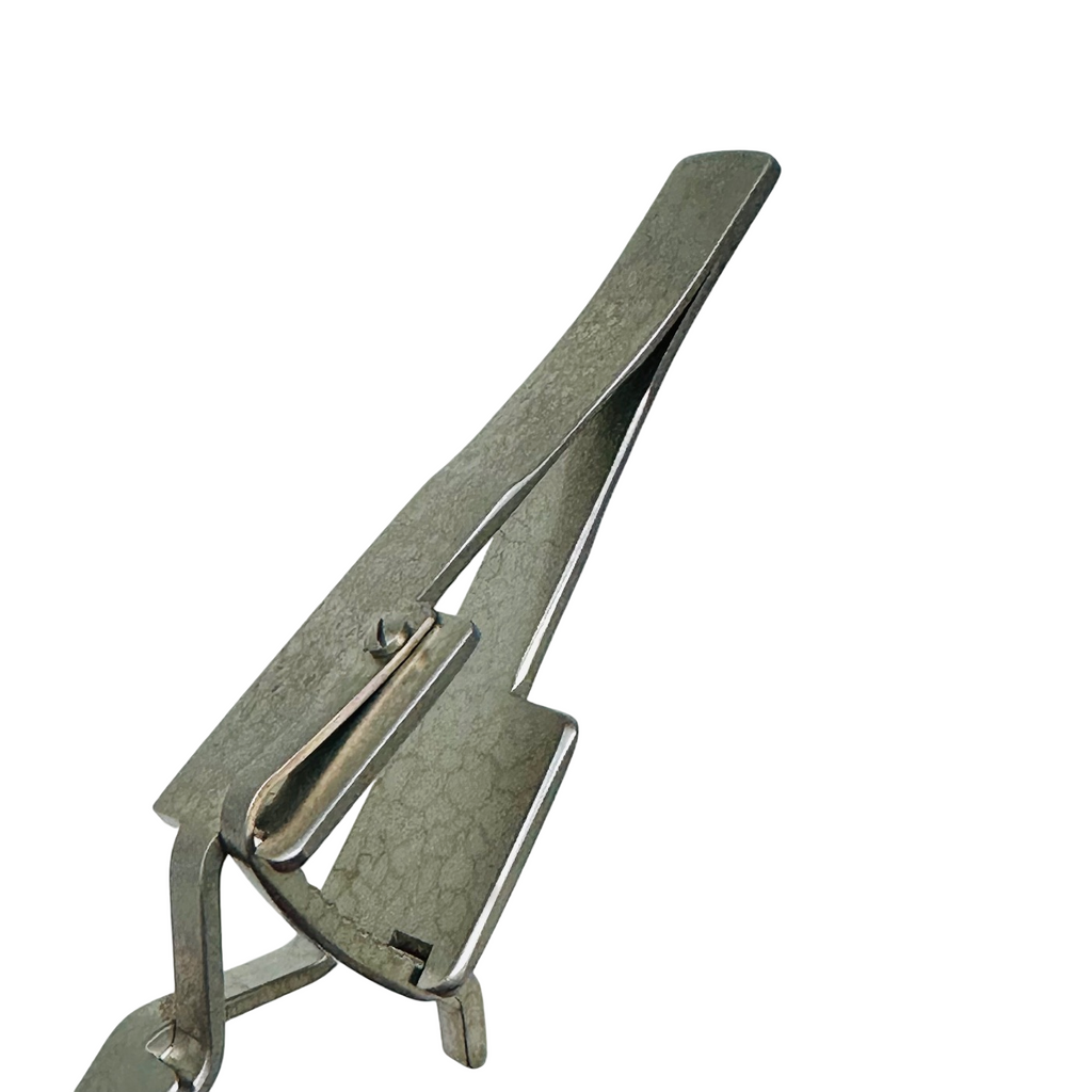 V. Mueller SU3146 Automatic Skin Retractor, Blunt 4X4 Prong 4" Instrument