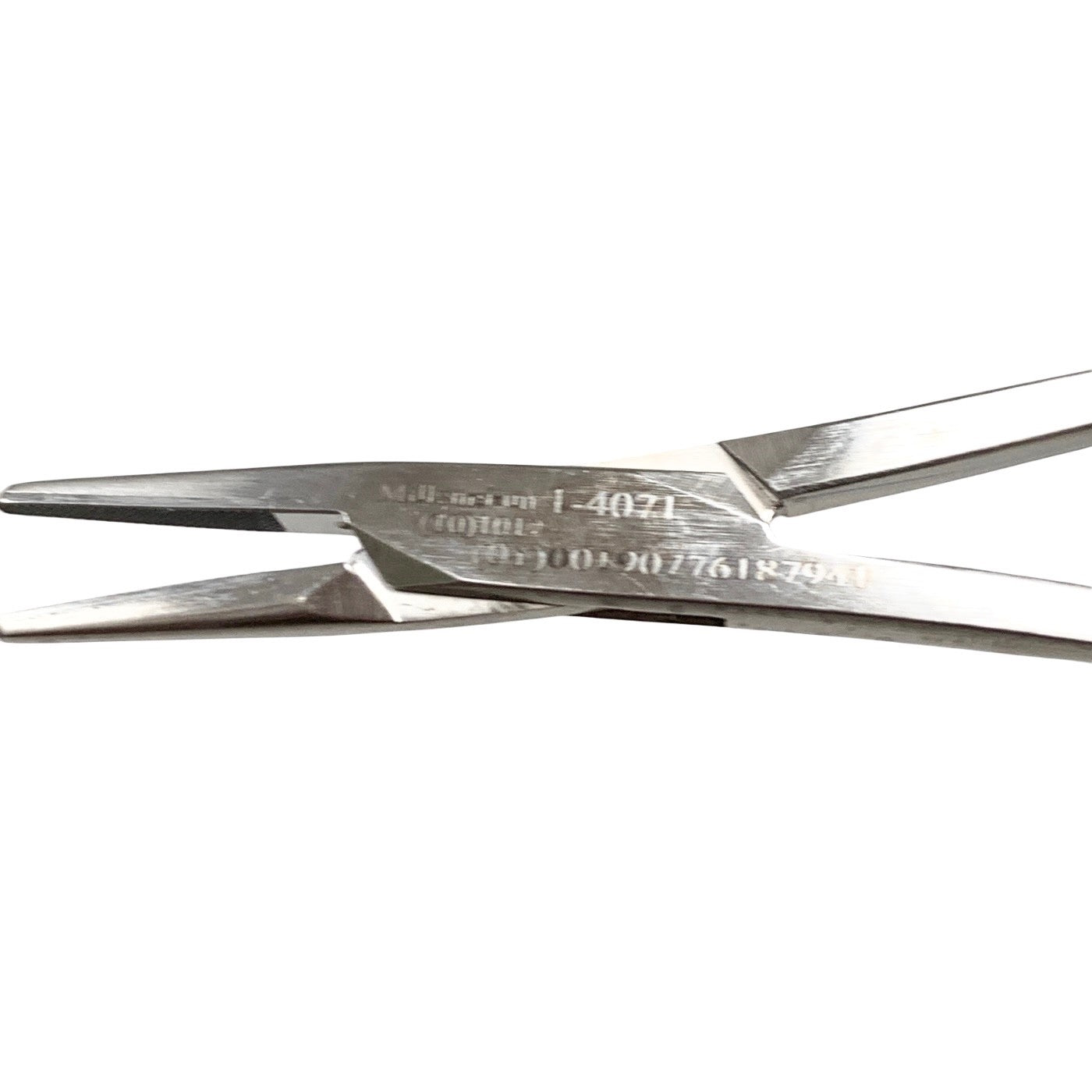 Millennium Ref 1-4071, Crile-Wood Needle Holder 6" Tungsten Carbide Gold Handle