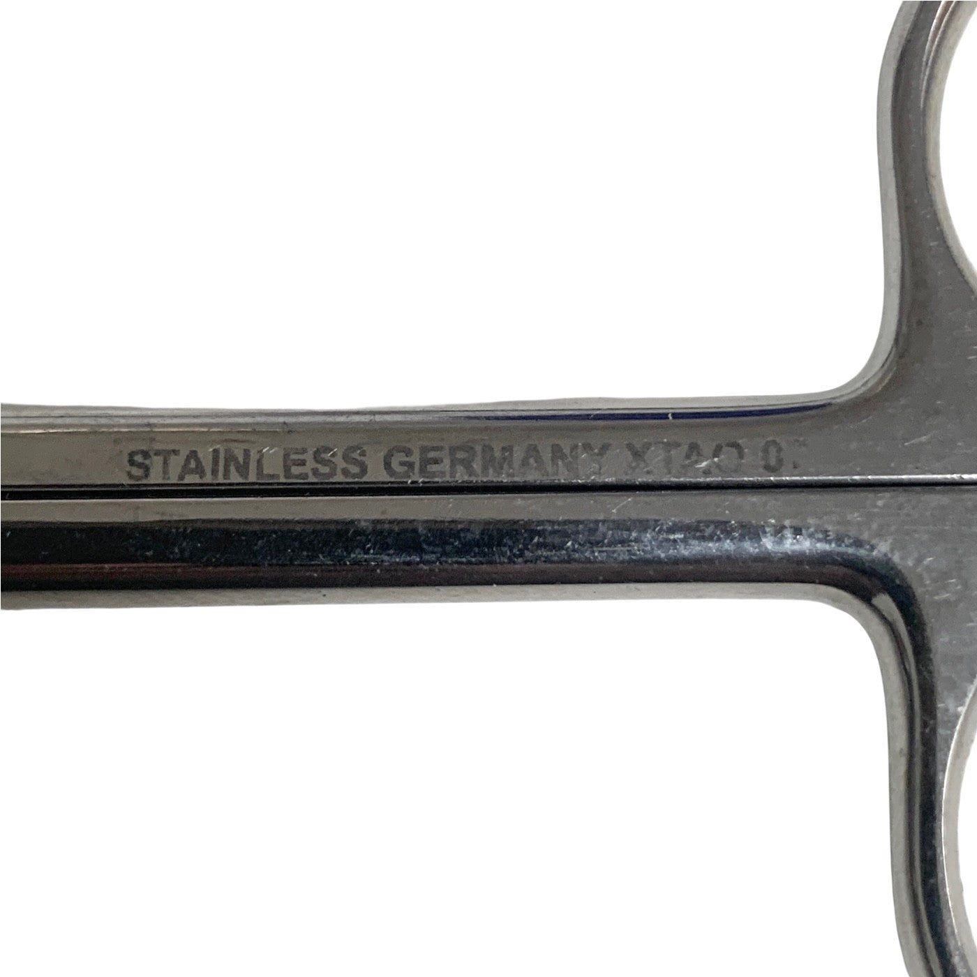 V.Mueller® RH1652 Metzenbaum-Lipsett Scissors, Curved, 5-1/2"