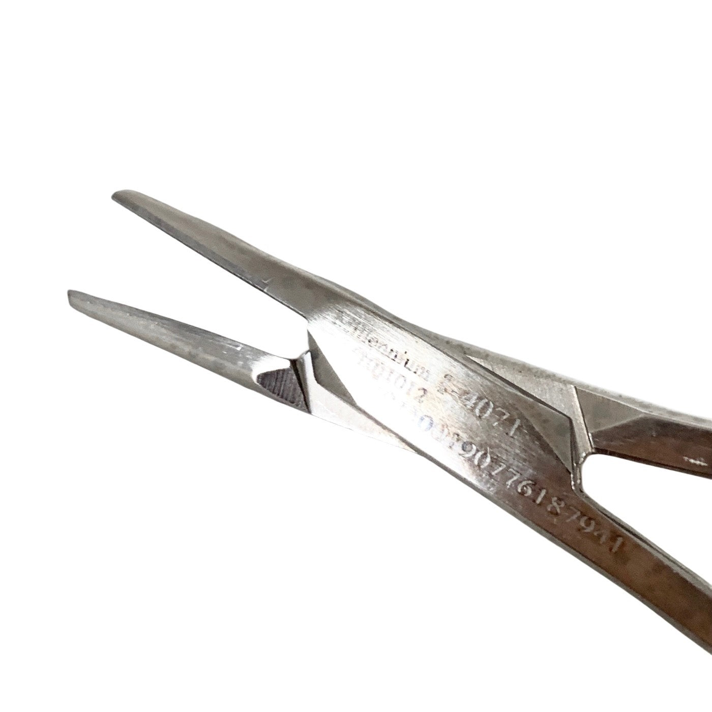 Millennium Ref 1-4071, Crile-Wood Needle Holder 6" Tungsten Carbide Gold Handle