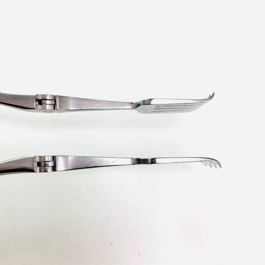 V. Mueller REF NL5412, Oberhill Laminectomy 4x4 Prong Retractor