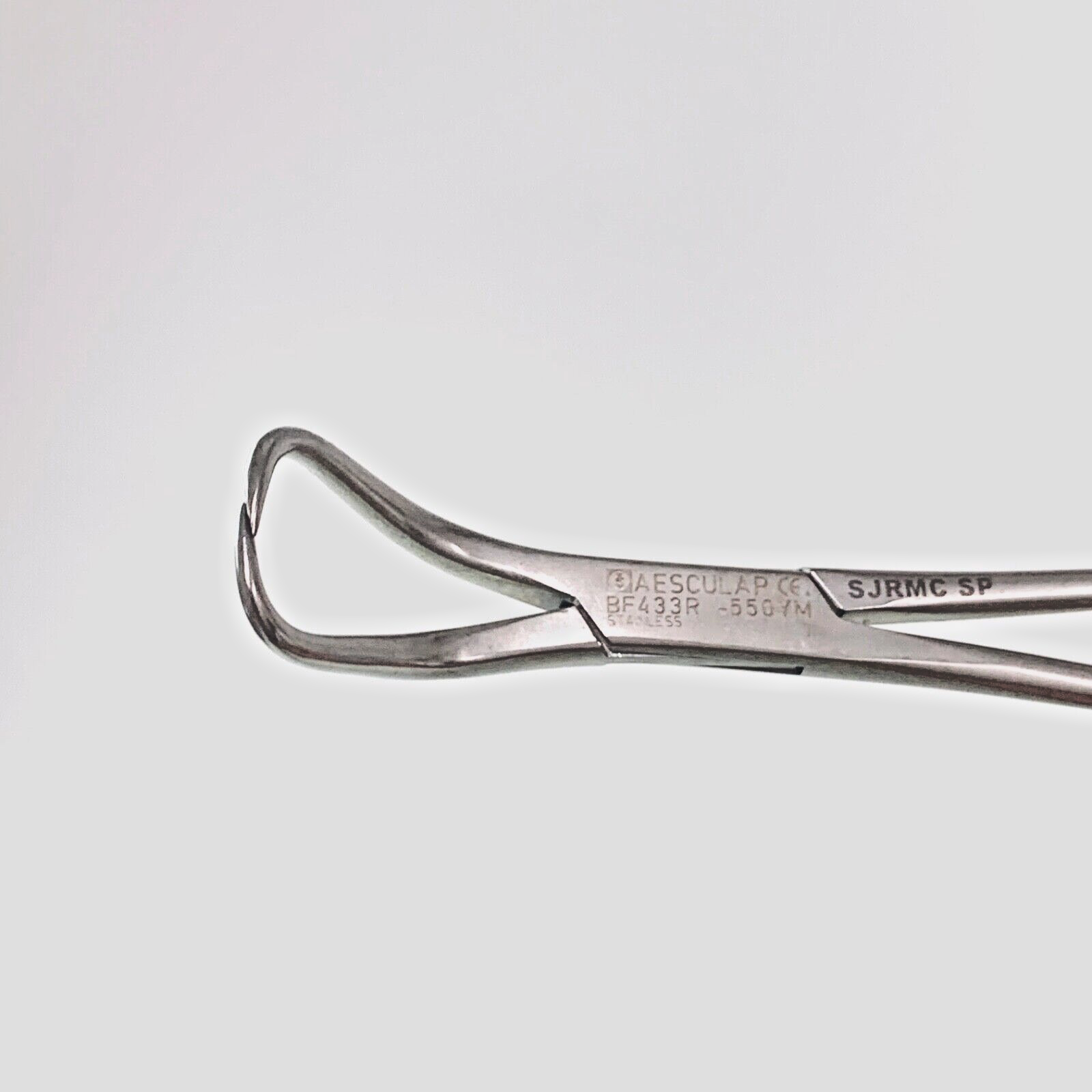 Aesculap REF BF433R, Backhaus Towel Clamp 5.25"