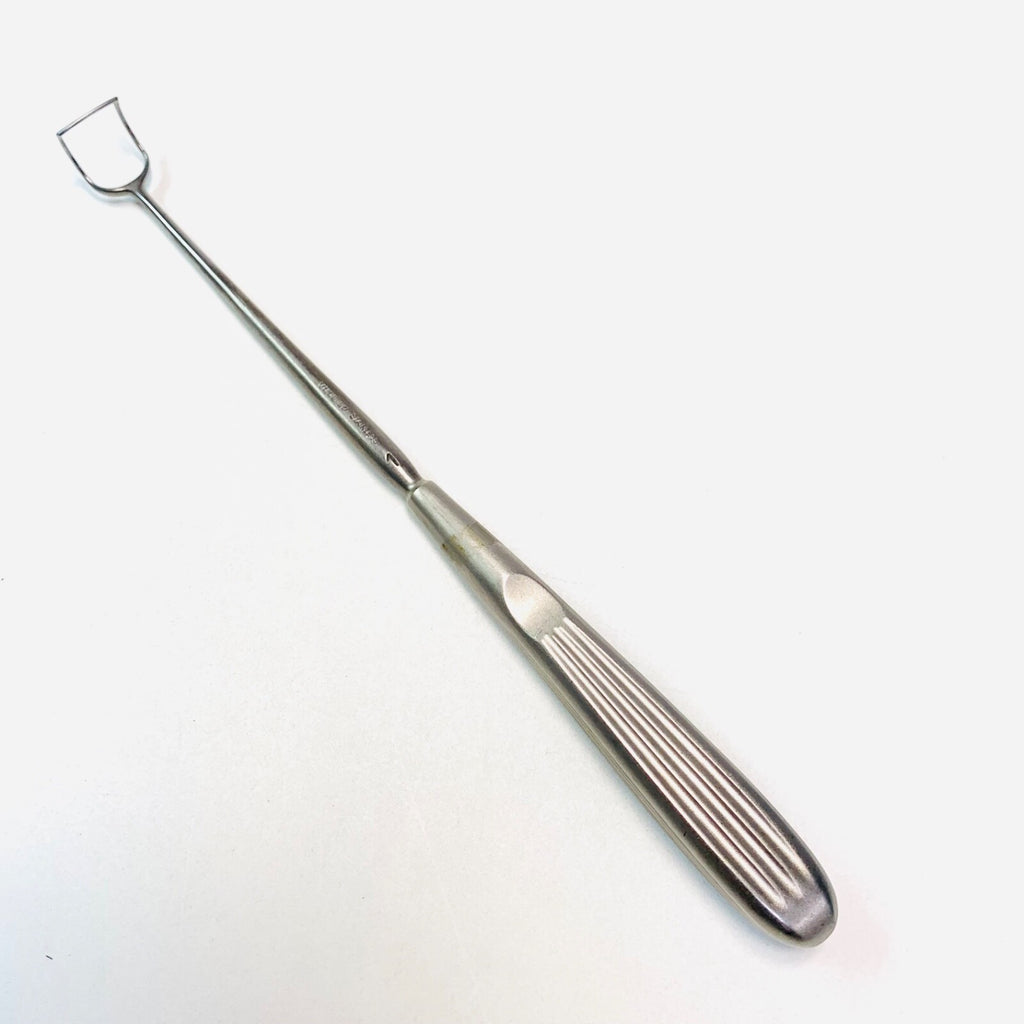 V. Mueller REF RH-4445, Reverse Curve Adenoid Curette