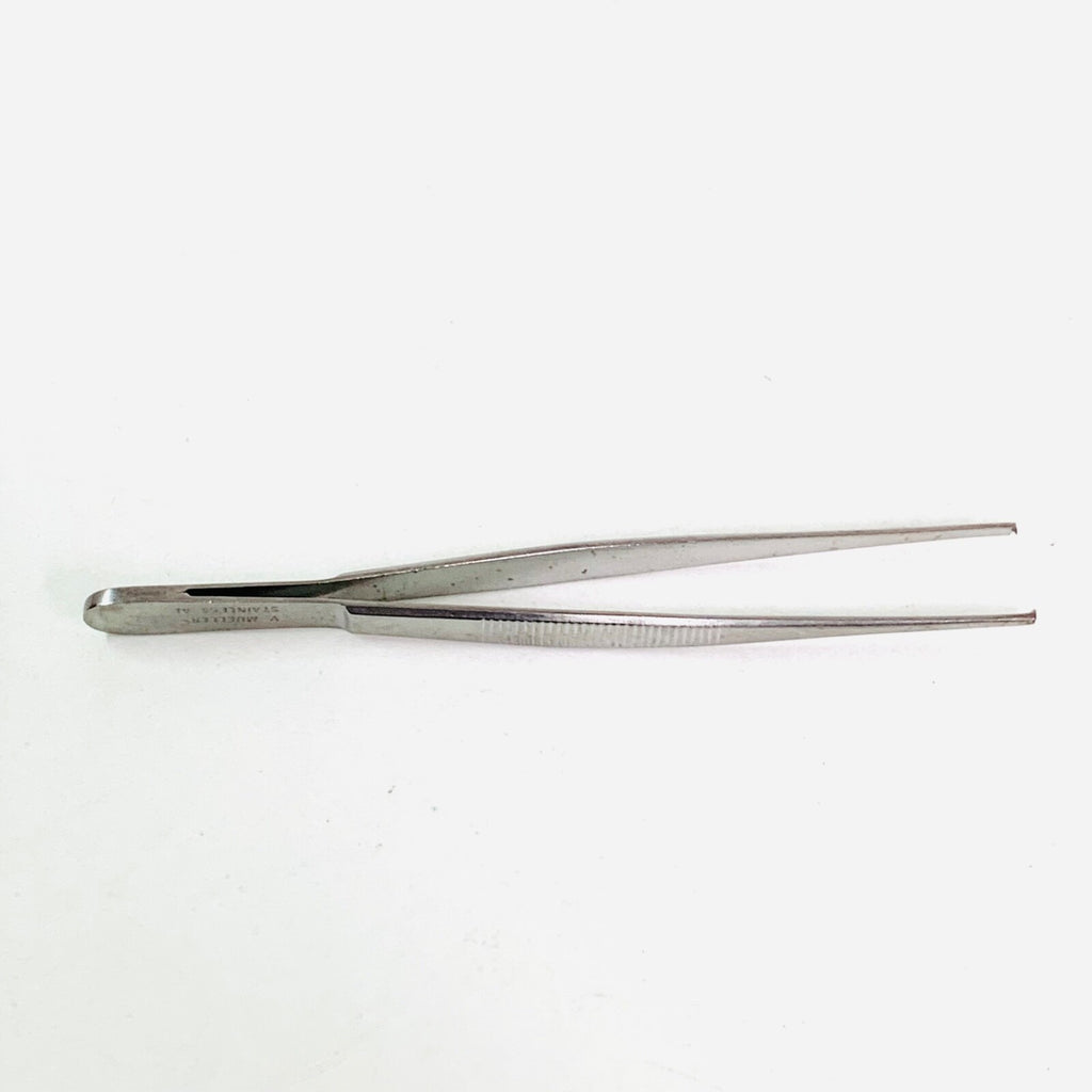 V. Mueller Ref SU2332, Tissue Forceps 5-3/4 Inch Length