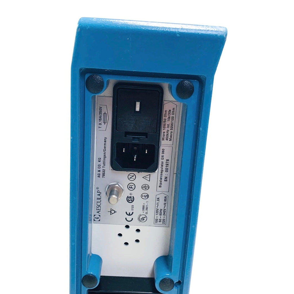 Aesculap REF GN60 HIGH FREQUENCY GENERATOR w/ MARQUARDT REF 2410.0401 FOOTSWITCH