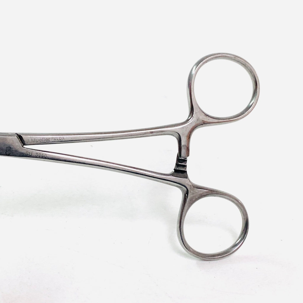V. Mueller Ref SU3960, Lahey Goiter Vulsellum Forceps, 3x 3, 6”