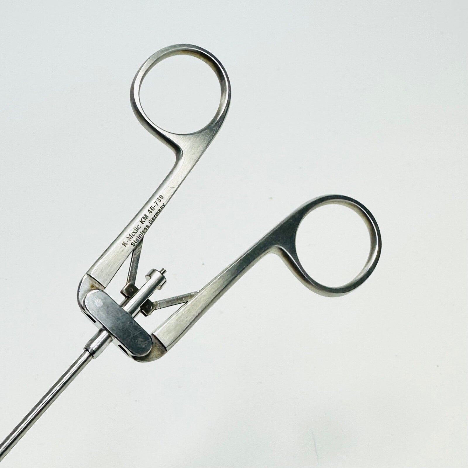 K. MEDIC / PILLINGS KM46739 Kleinert-Kutz Tendon Retriever Serrated, 8" (20.3Cm)