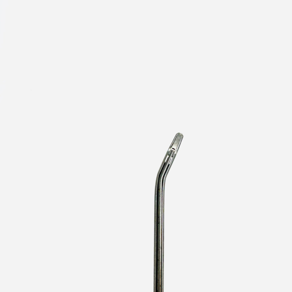 Medtrek 11-372  Punch, 15˚ right curved Instrument
