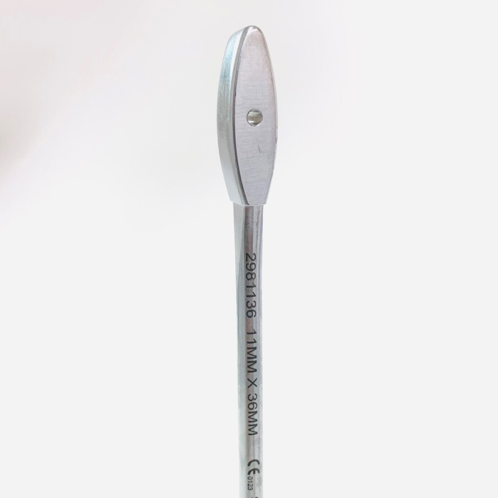 Medtronic REF 2981136, CAPSTONE 11mm × 36mm Distractor/Trial