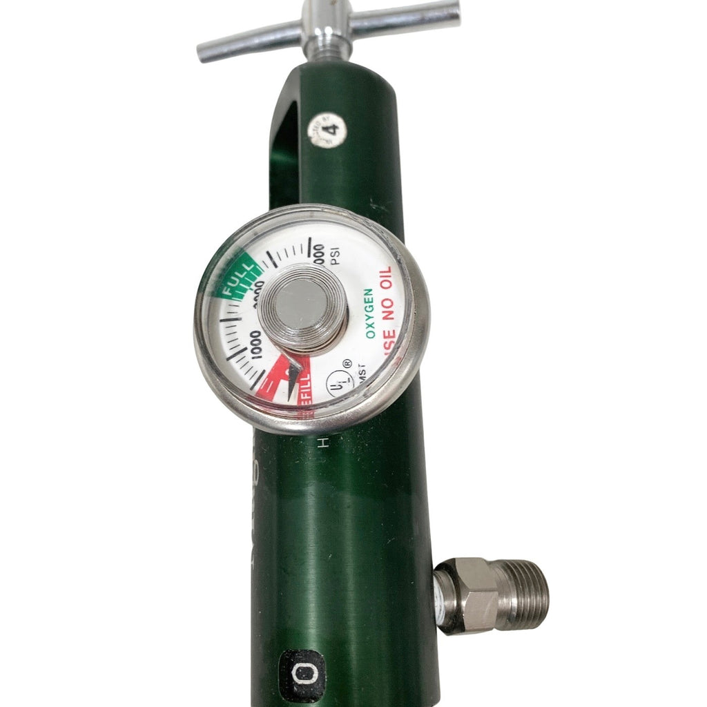 MAGNUS OXYGEN REGULATOR 50 PSI 1/03 IN1216328 GREEN NIP