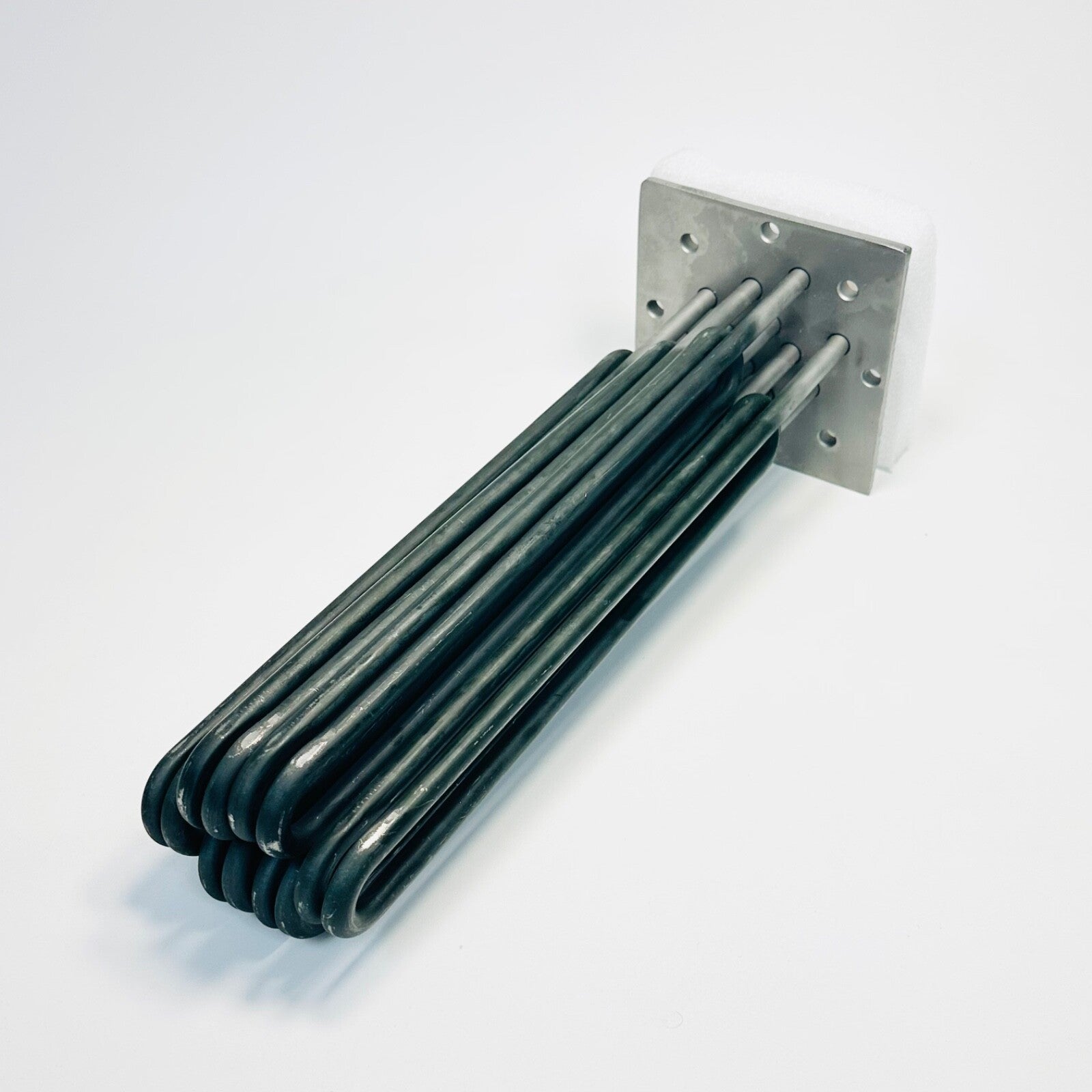 STERIS Corporation P764324889 HEATER 40 KW 208V 2-3 PH ( CHROMALOX )