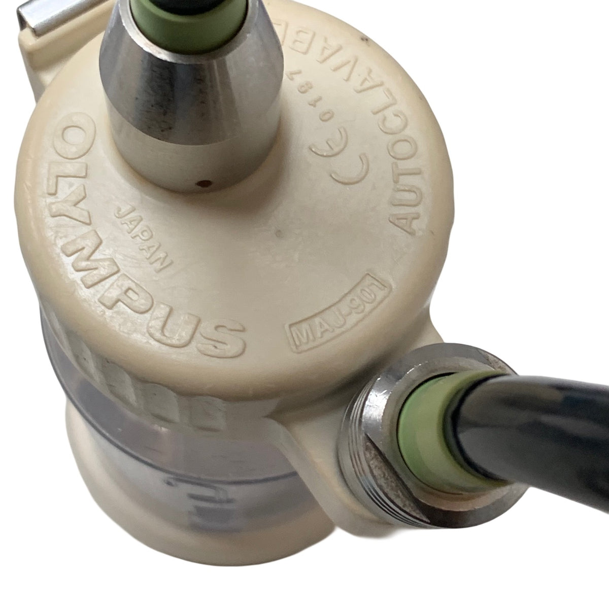 Olympus MAJ-901 Water Bottle Container