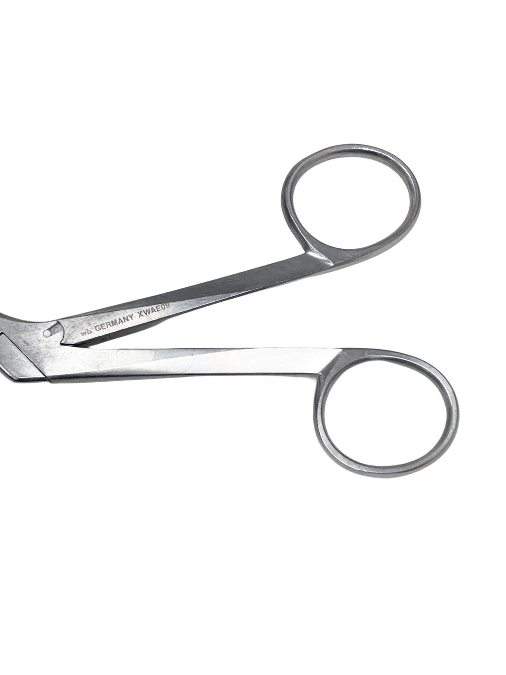 V. MUELLER REF RH3921-002 Blakesley Nasal Fenestrated Jaw Forceps 11x4mm Cup