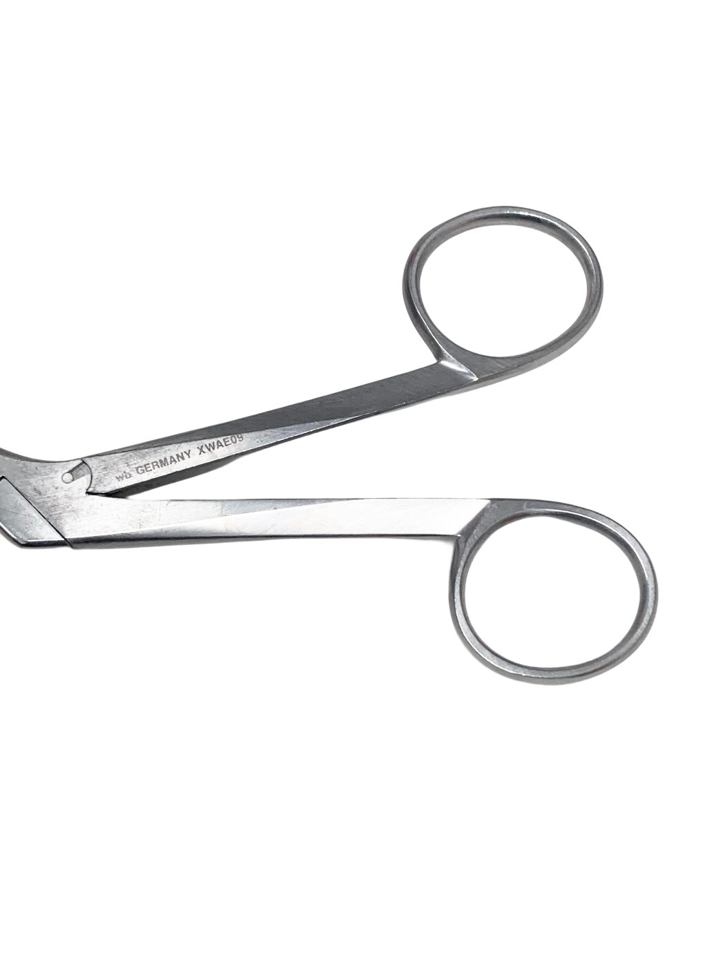 V. MUELLER REF RH3921-002 Blakesley Nasal Fenestrated Jaw Forceps 11x4mm Cup