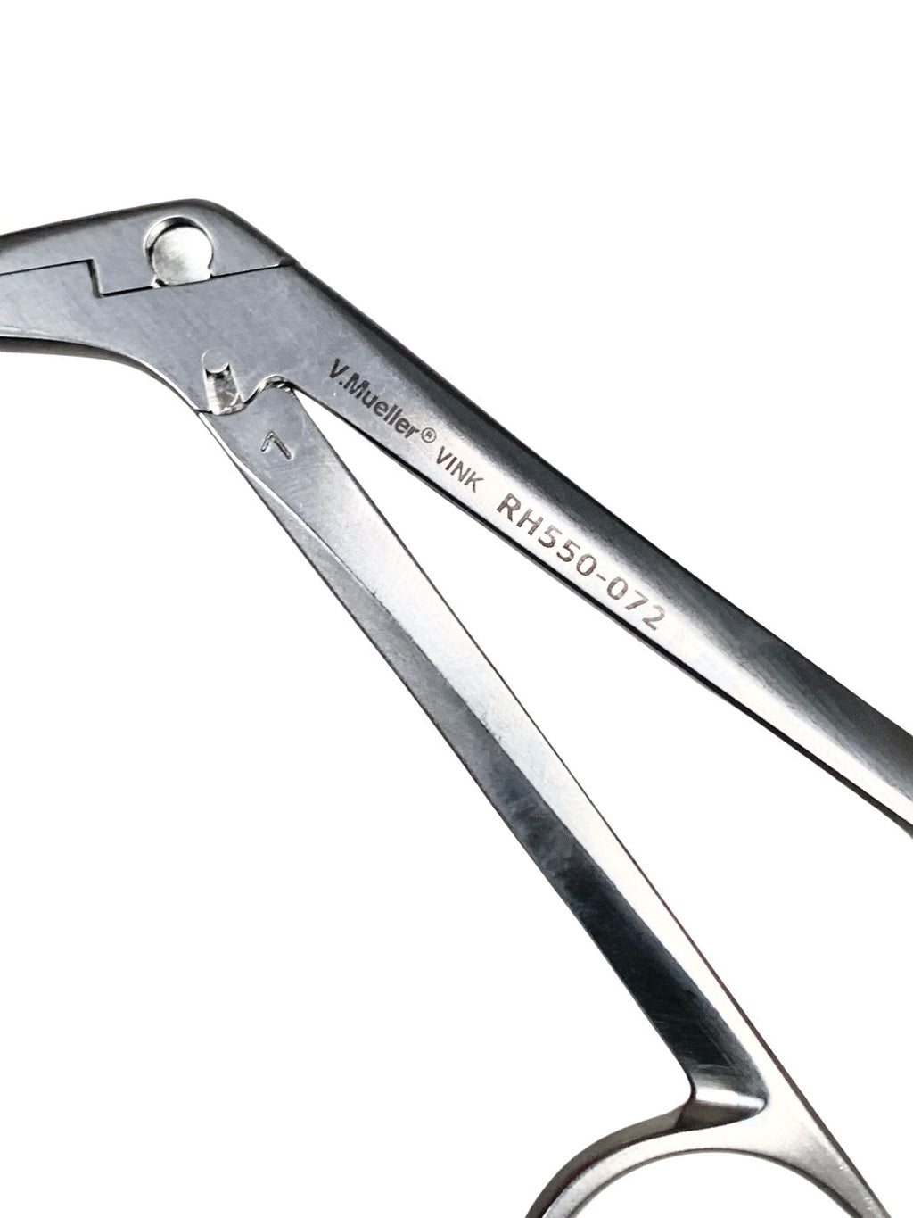 V. MUELLER REF RH550-072 Weil-Blakesley 4-1/2 Inch Length OR / Surgical Grade German Stainless Steel NonSterile Finger Ring Handle Angled Up 90° Fenest
