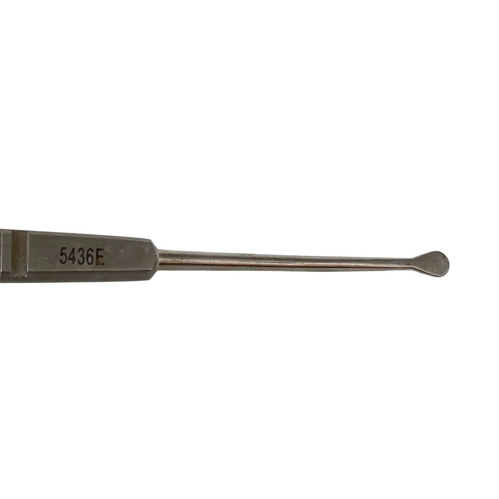 AMBLER REF 5436E O'Connor scleral depressor/marker 5 3/8'', double-ended, 3.0mm wide teardrop-shaped end and 1.5mm Gass marking end, flat handle